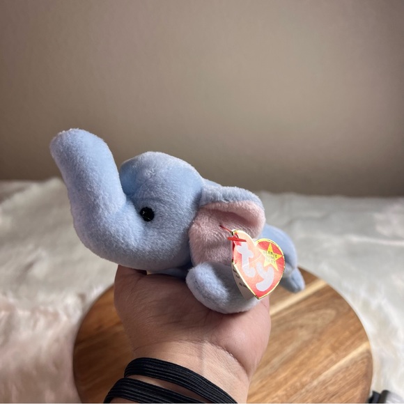 Vintage TY Peanut Elephant 1995 Beanie Baby - Picture 4 of 11